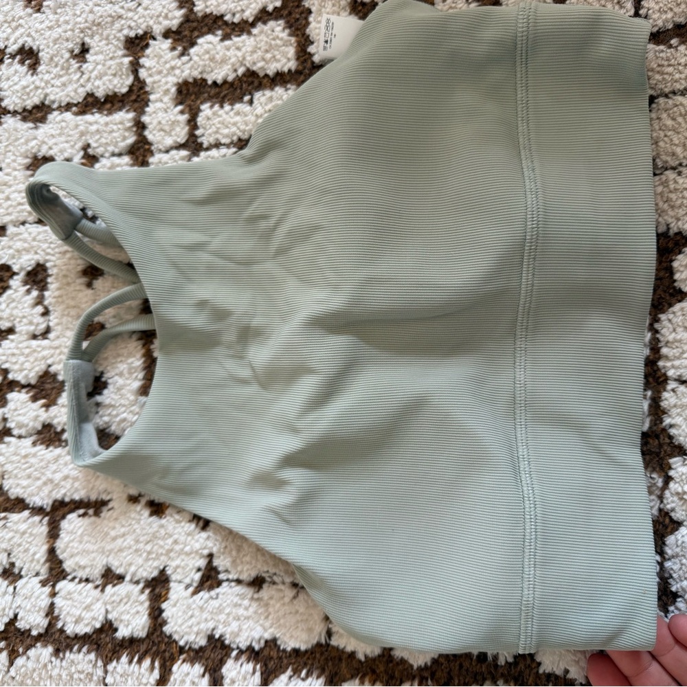 Lululemon ribbed sports bra